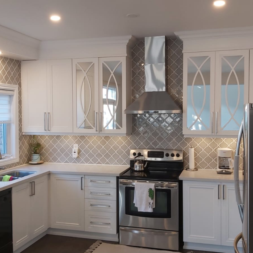 White Kitchen Cabinets